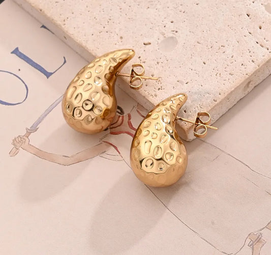 Aretes Gota rústica