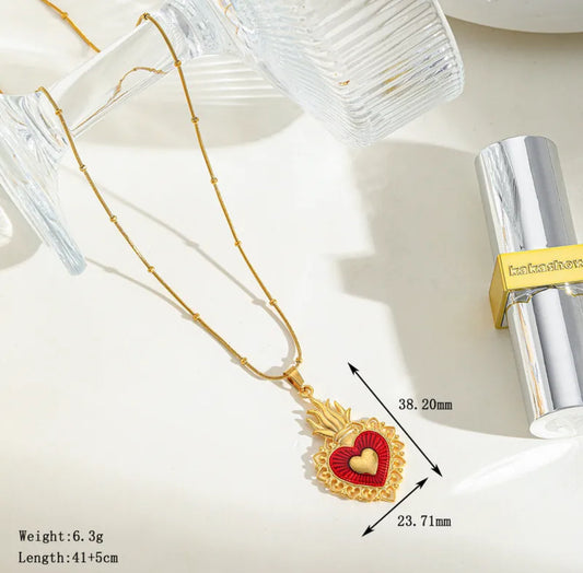 Collar corazón de fuego