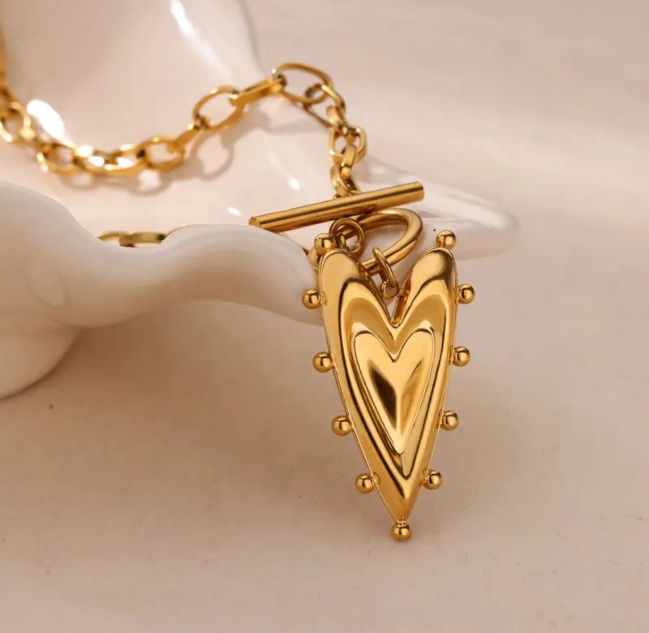 Collar Corazón Alargado